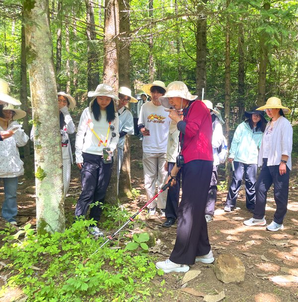 【编者按】“师生园地”设情感驿站