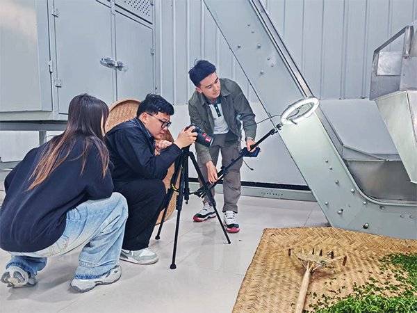 【编者按】“师生园地”设情感驿站